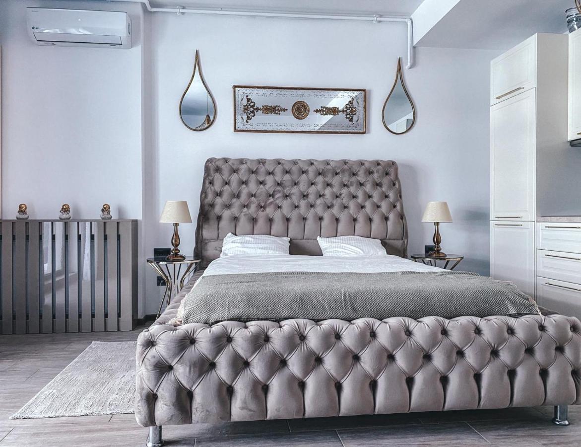 Luxury Studio T Mamaia