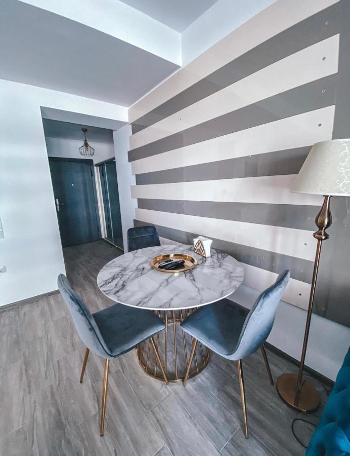 Apartment Luxury Studio T *