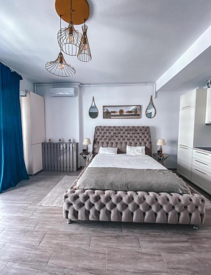 Apartment Luxury Studio T *